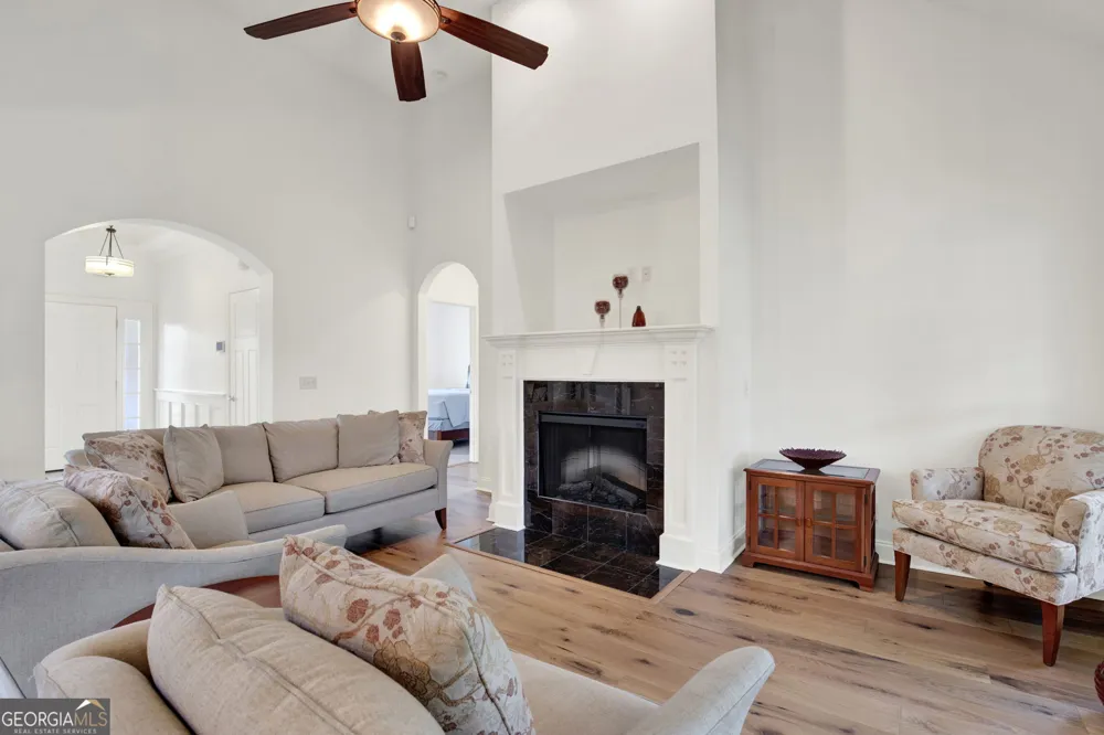 75 Brigham LN Richmond Hill, GA 31324