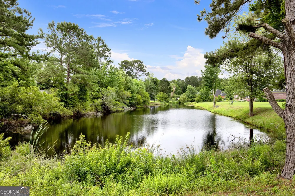 75 Brigham LN Richmond Hill, GA 31324