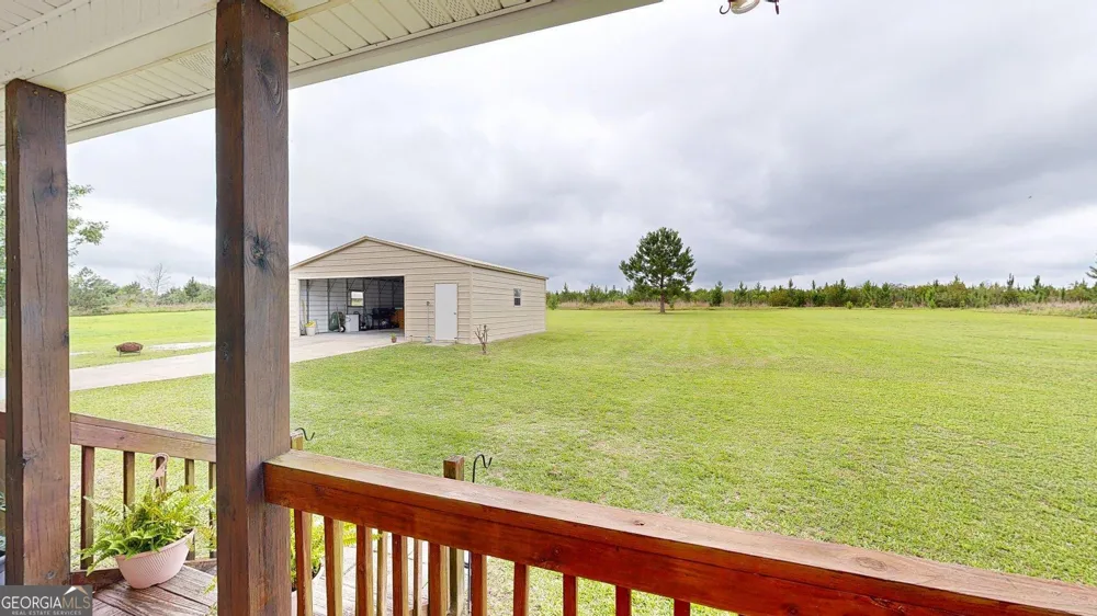 157 Scarlett Ohara DR Ailey, GA 30410
