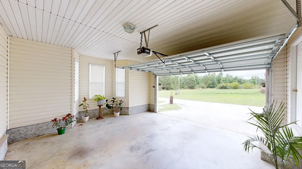 157 Scarlett Ohara DR Ailey, GA 30410
