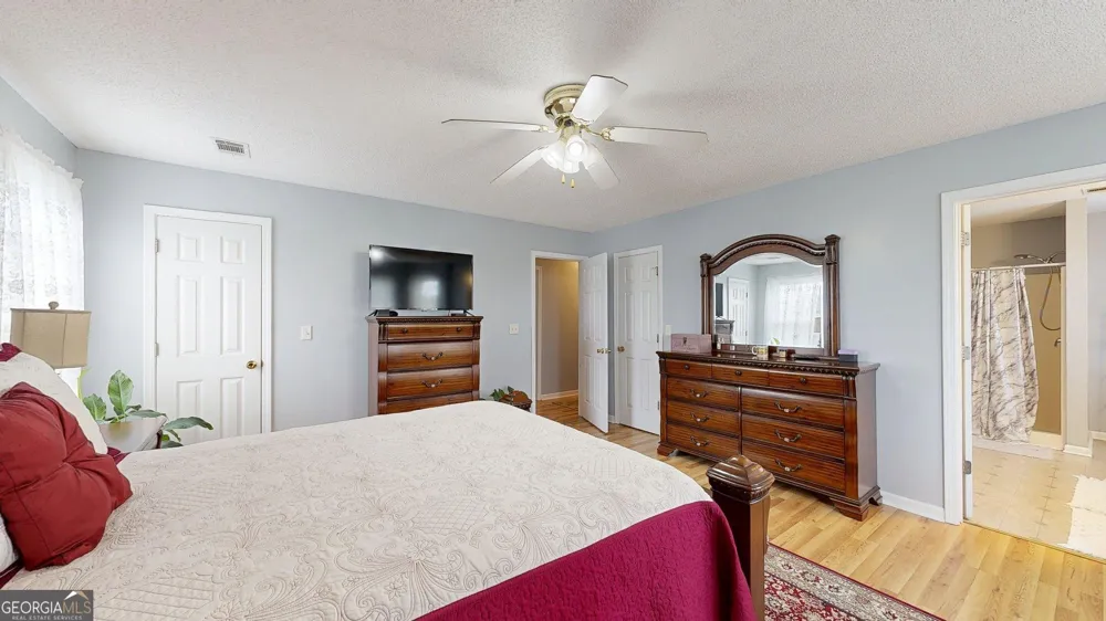 157 Scarlett Ohara DR Ailey, GA 30410