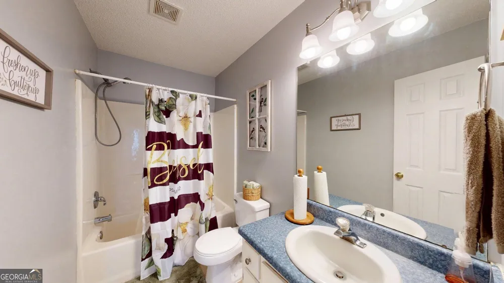 157 Scarlett Ohara DR Ailey, GA 30410