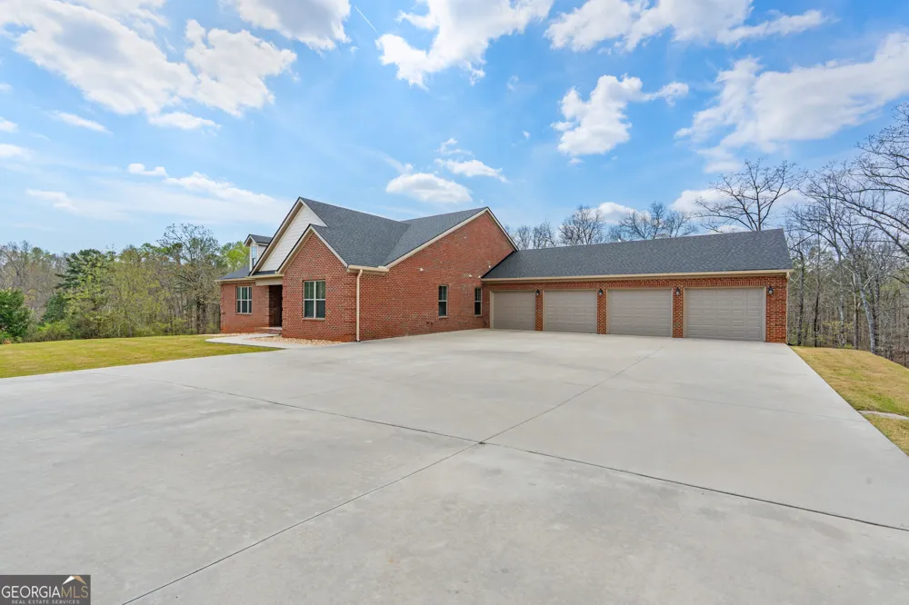 733 Cherry RD Franklin, GA 30217