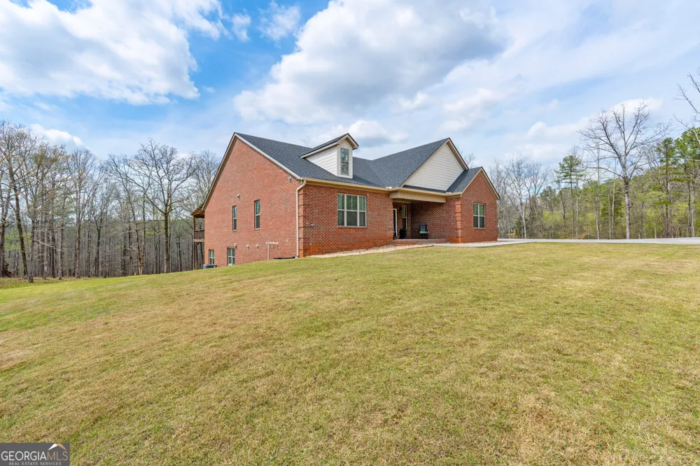 733 Cherry RD Franklin, GA 30217