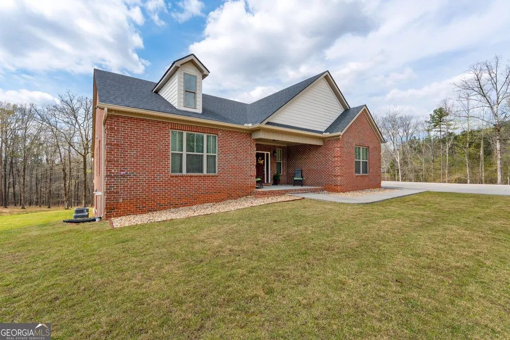 733 Cherry RD Franklin, GA 30217