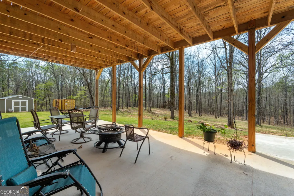 733 Cherry RD Franklin, GA 30217