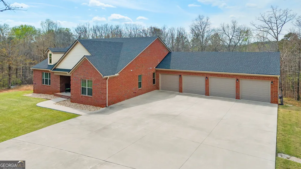 733 Cherry RD Franklin, GA 30217