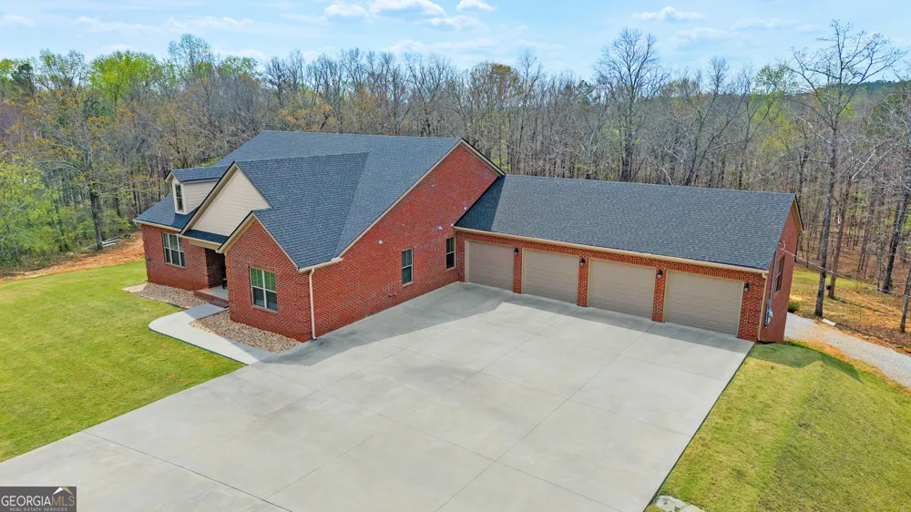 733 Cherry RD Franklin, GA 30217
