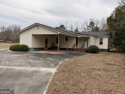 1025 Ralph Mullis RD