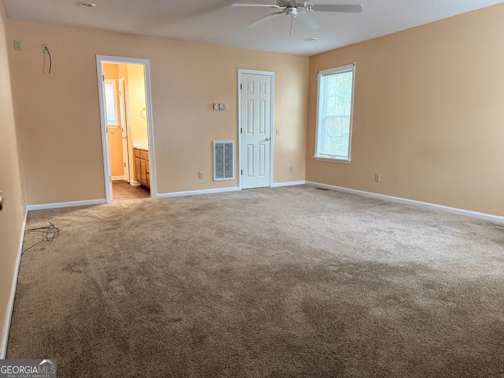 1025 Ralph Mullis RD Rentz, GA 31075