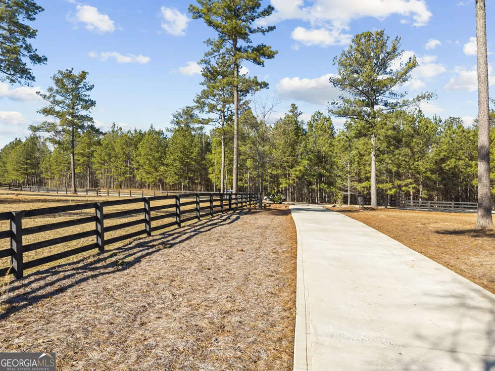 1081 Apalachee Ridge Madison, GA 30650