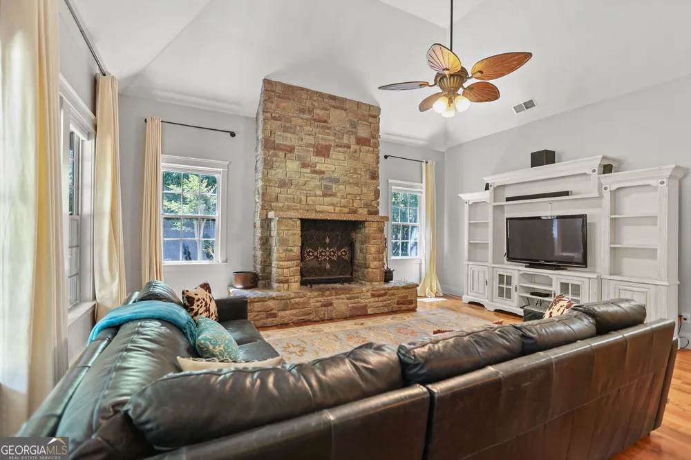 583 Haynie RD Moreland, GA 30259