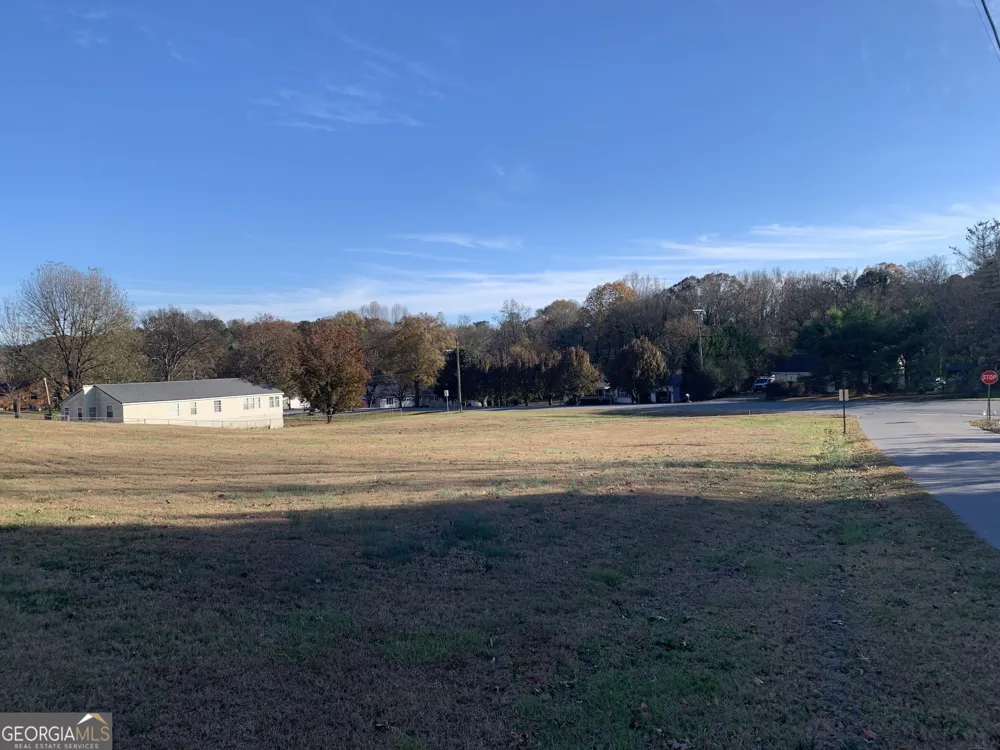 2 Skyline HTS LaFayette, GA 30728