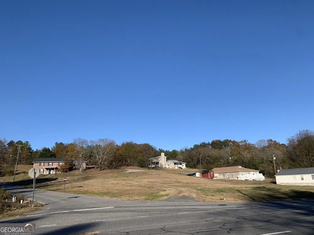2 Skyline HTS LaFayette, GA 30728