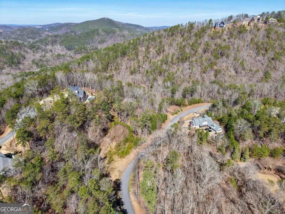53 Somerset LN Cartersville, GA 30121