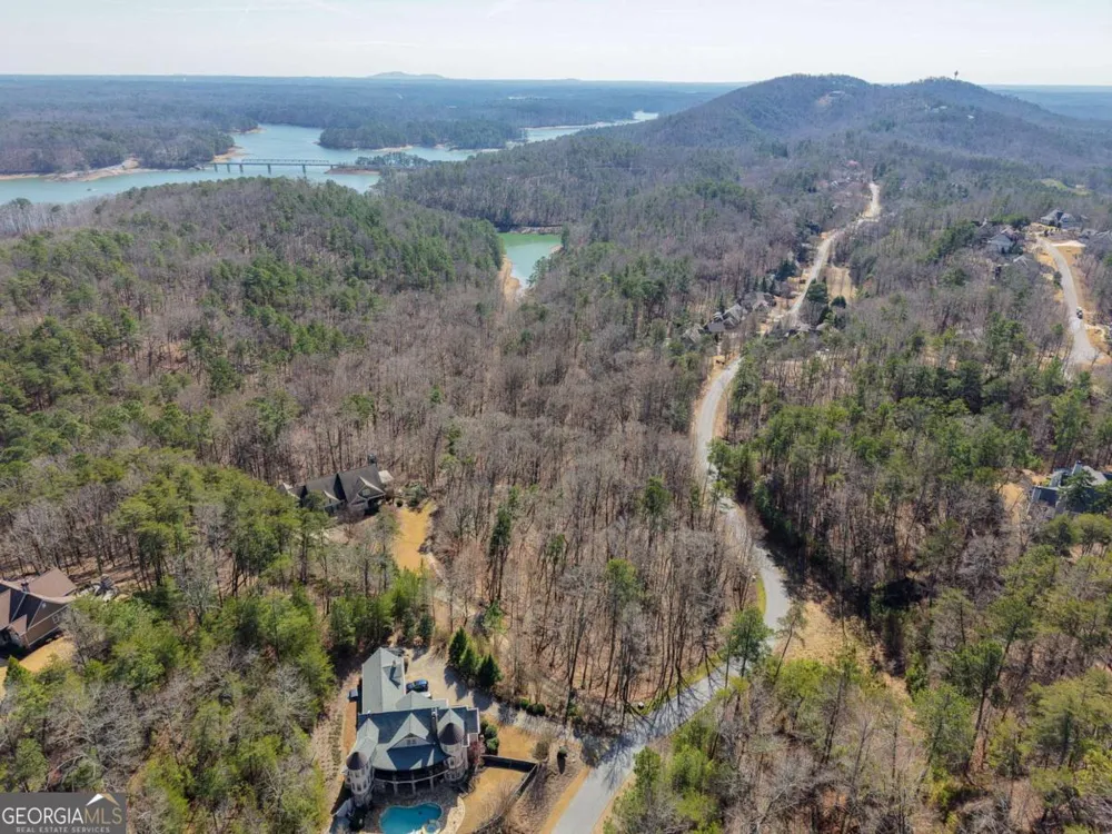 53 Somerset LN Cartersville, GA 30121