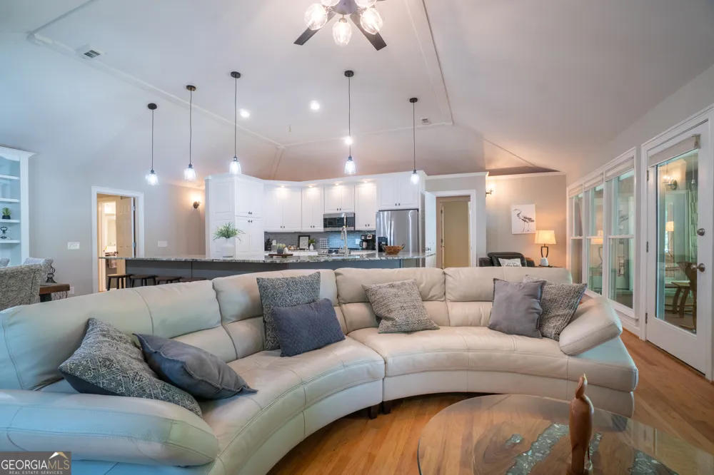 313 Omega WAY Hiawassee, GA 30546