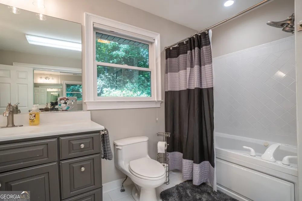 313 Omega WAY Hiawassee, GA 30546