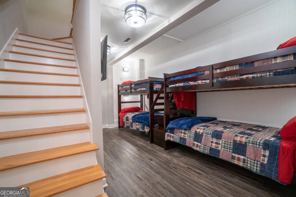 313 Omega WAY Hiawassee, GA 30546