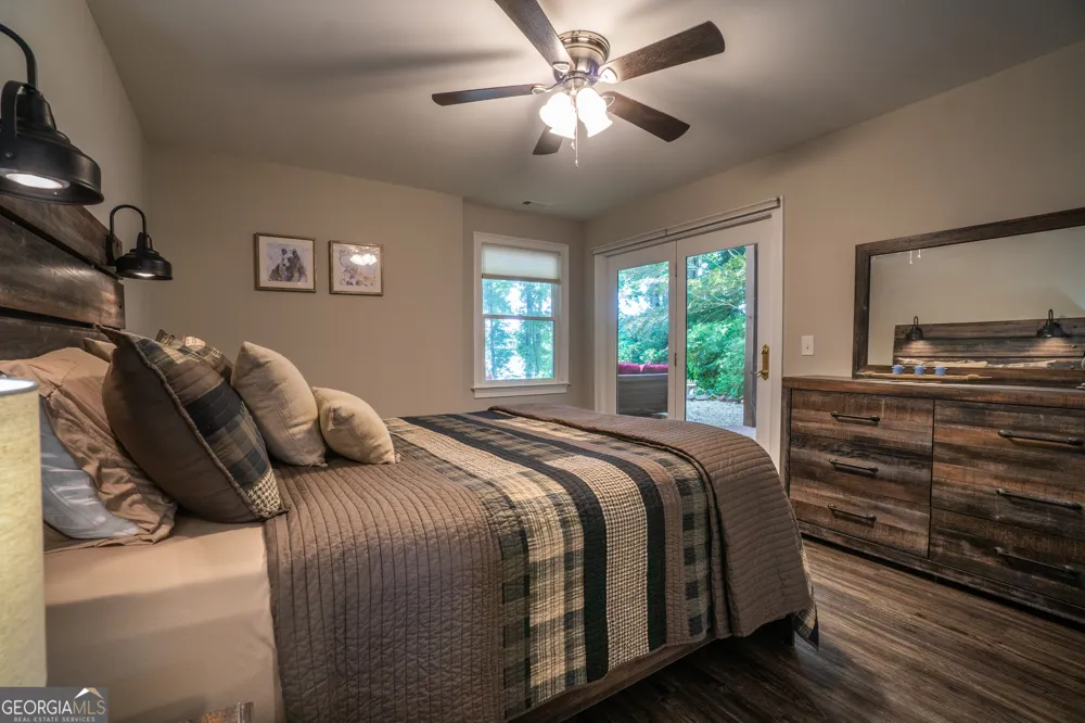 313 Omega WAY Hiawassee, GA 30546