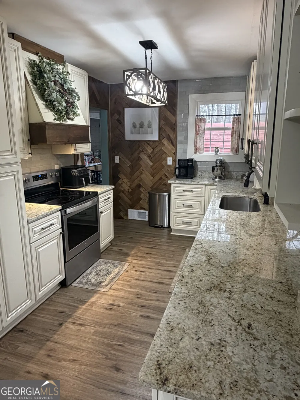 411 Ridgecrest DR Elberton, GA 30635