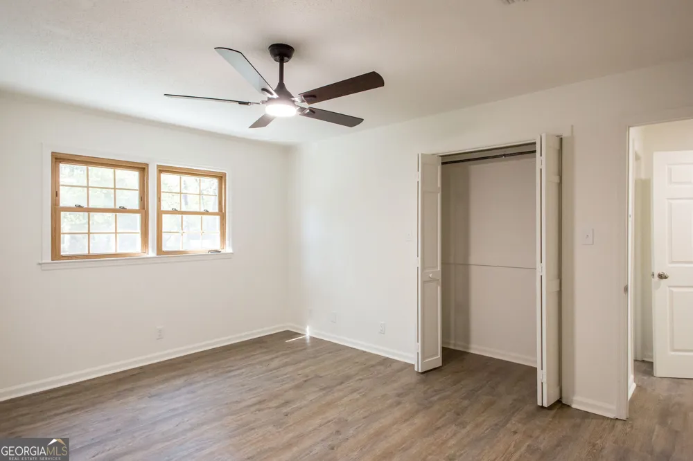 110 Briarwood RD Waycross, GA 31501