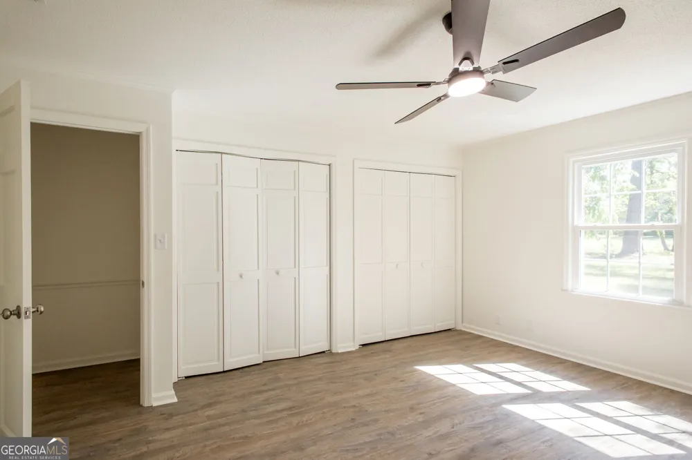 110 Briarwood RD Waycross, GA 31501