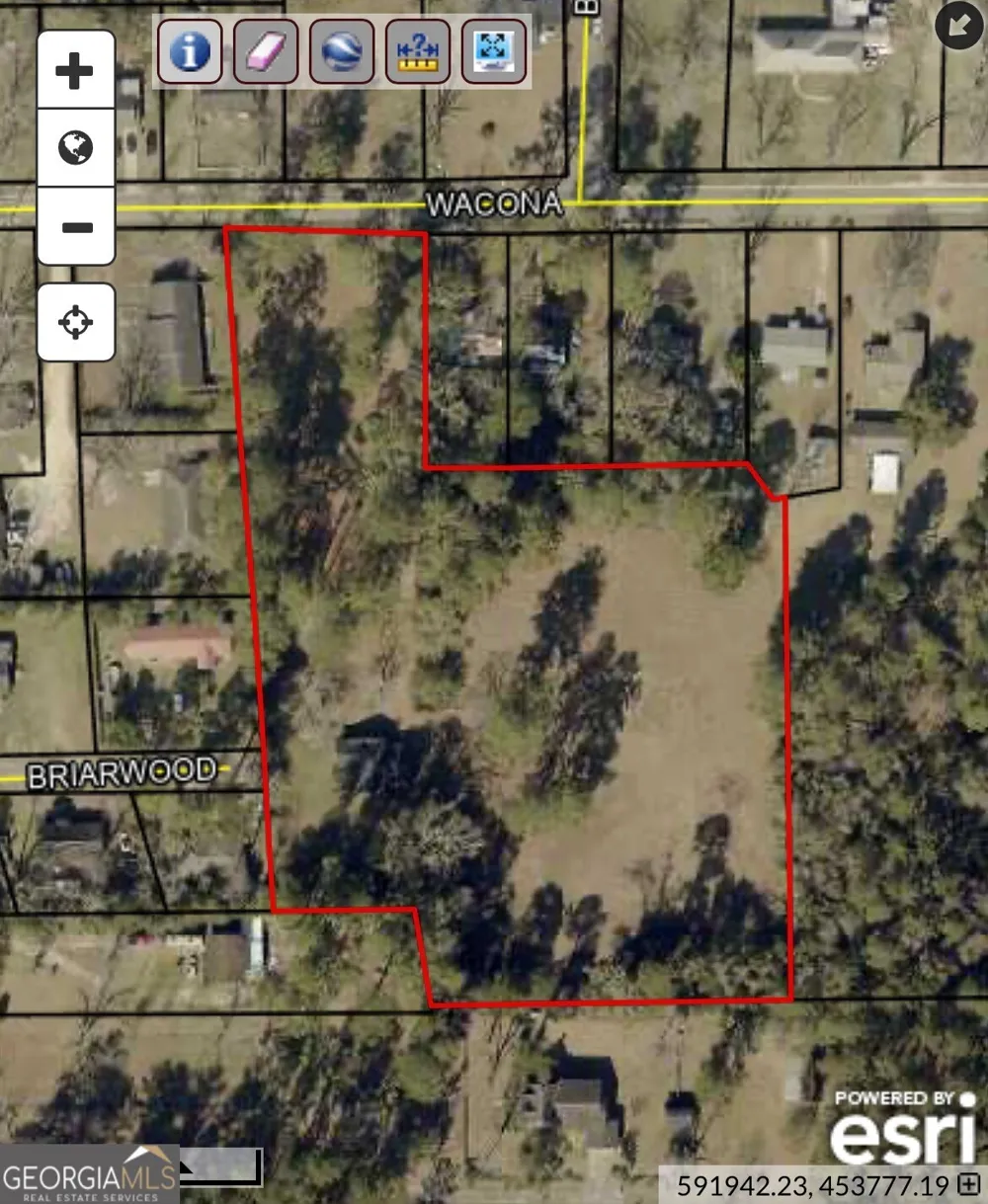 110 Briarwood RD Waycross, GA 31501