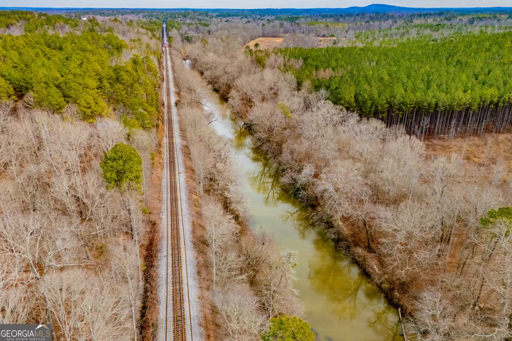 1365 County road 290 Muscadine, AL 36269