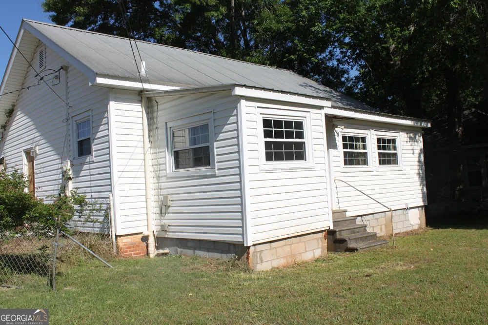 1 Callaway ST Manchester, GA 31816