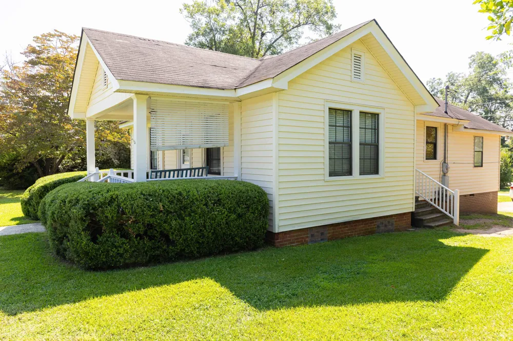 524 W Goodrich AVE Thomaston, GA 30286