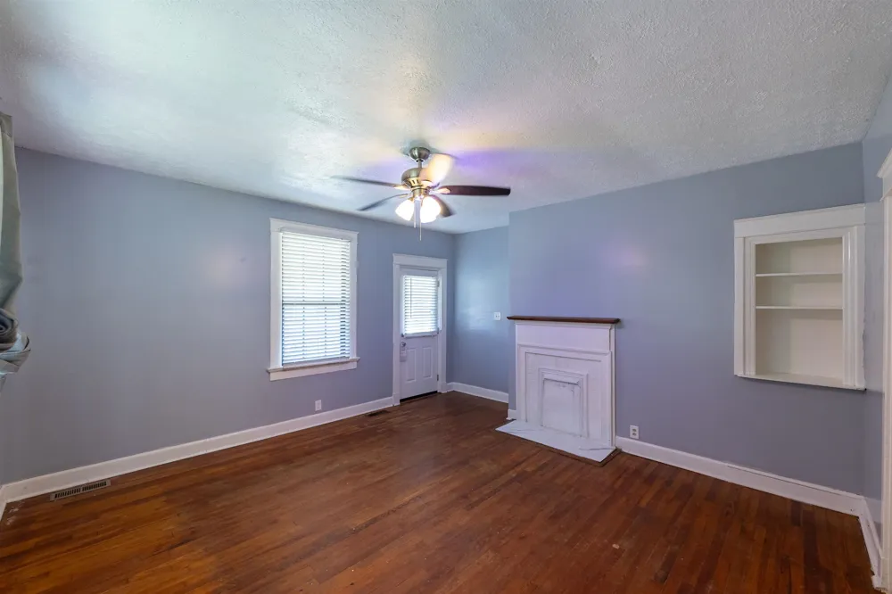 524 W Goodrich AVE Thomaston, GA 30286