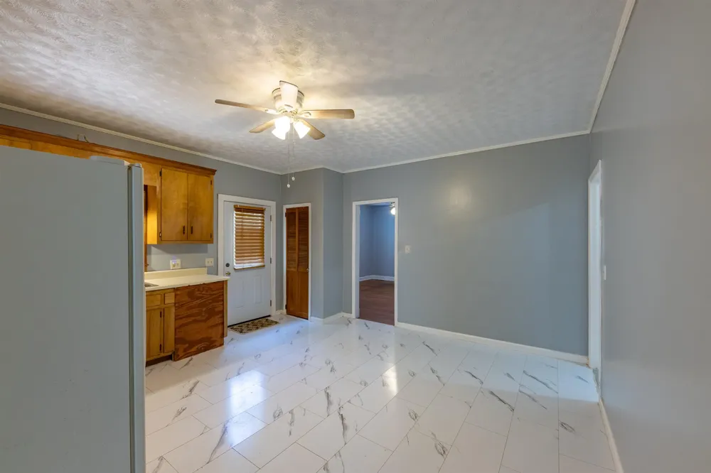 524 W Goodrich AVE Thomaston, GA 30286