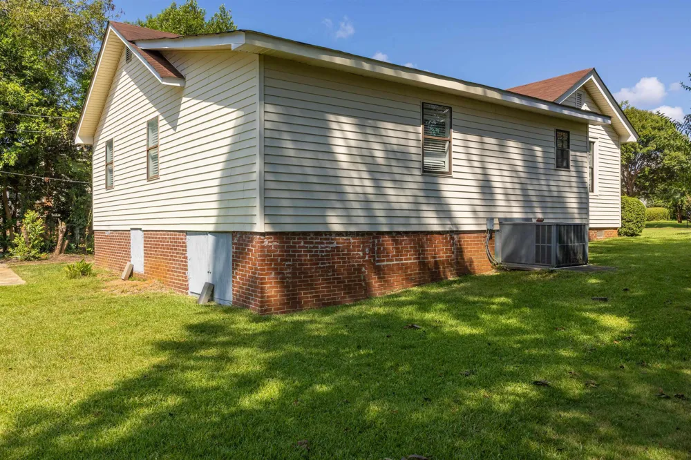 524 W Goodrich AVE Thomaston, GA 30286