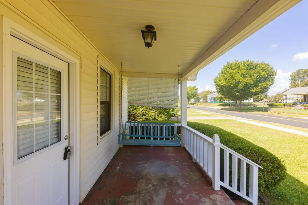 524 W Goodrich AVE Thomaston, GA 30286