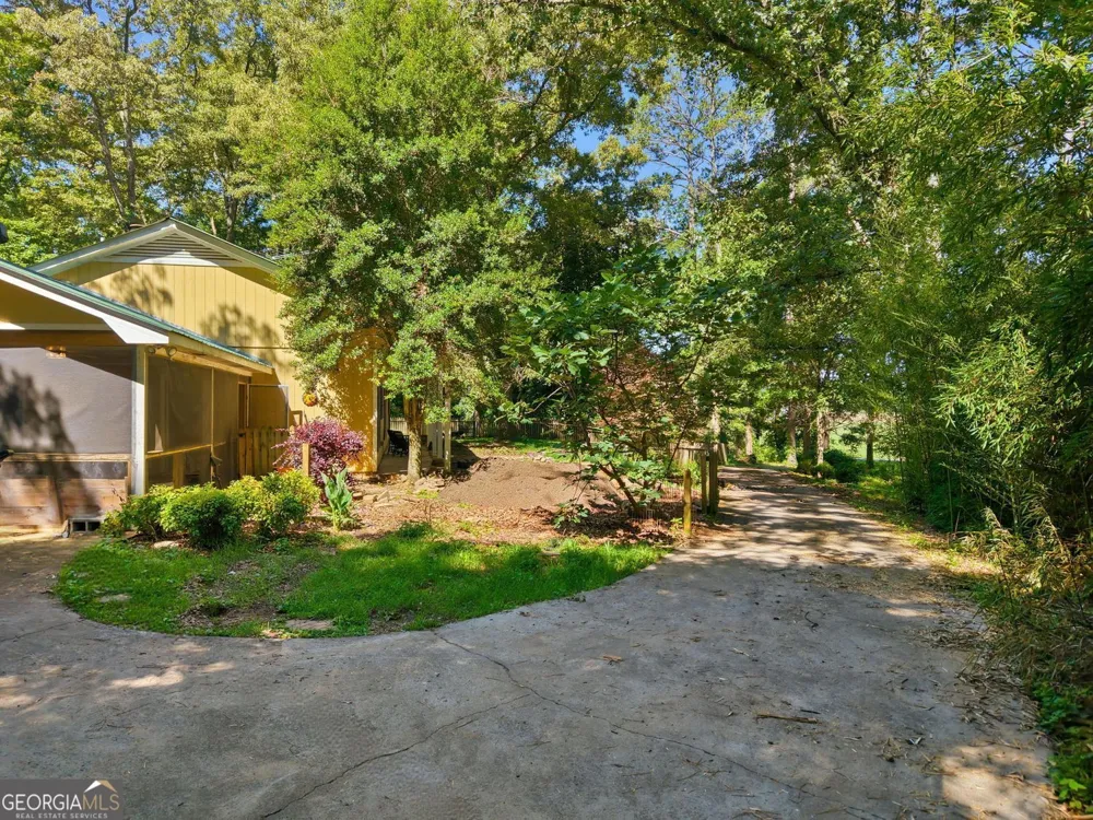 1160 Cave Spring RD Cedartown, GA 30125