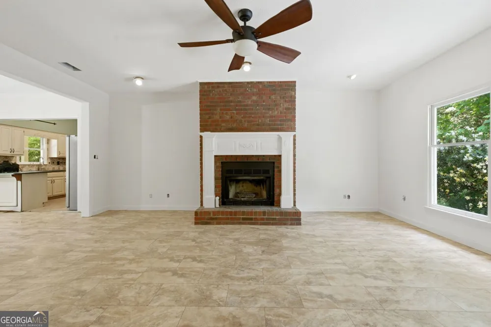 1160 Cave Spring RD Cedartown, GA 30125