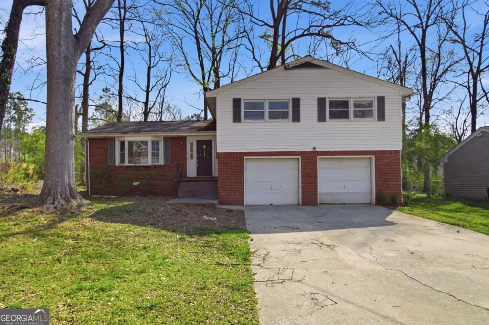2459 Rockknoll DR Conley, GA 30288