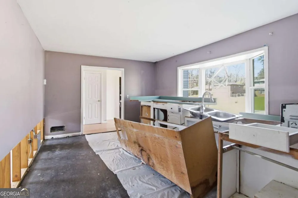 2459 Rockknoll DR Conley, GA 30288