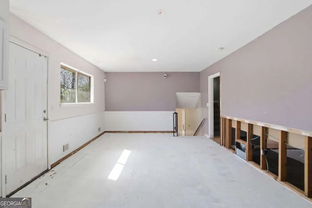 2459 Rockknoll DR Conley, GA 30288