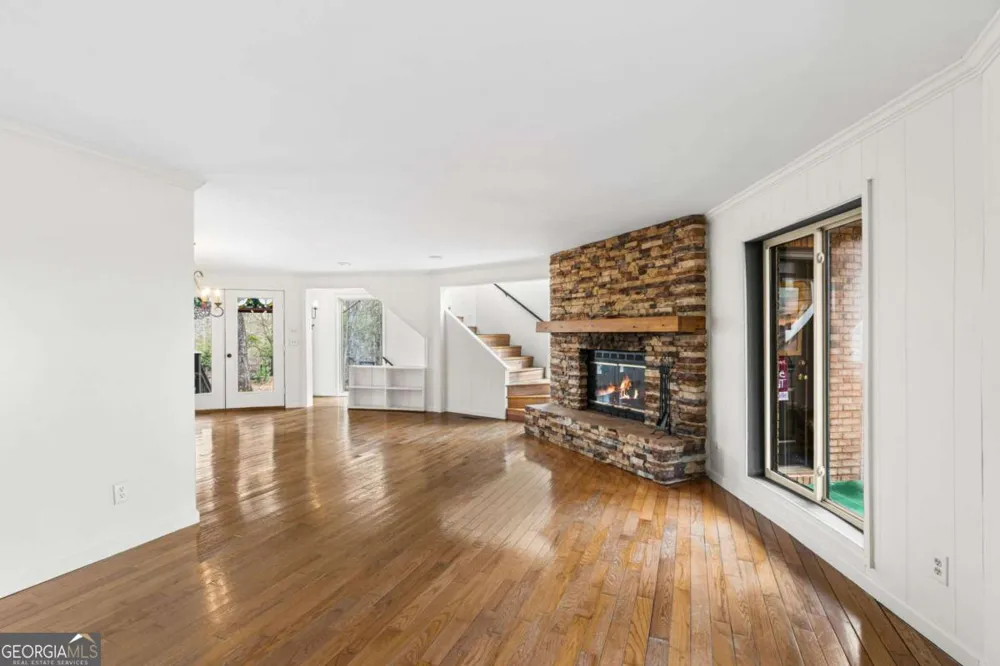 1900 Long Ridge RD Hiawassee, GA 30546