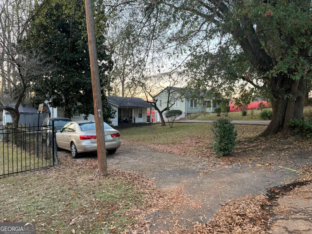 4088 Carver DR Doraville, GA 30360