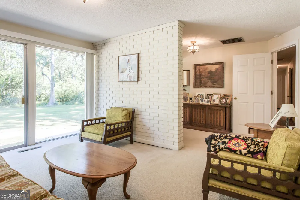 1705 Smith RD Waycross, GA 31503