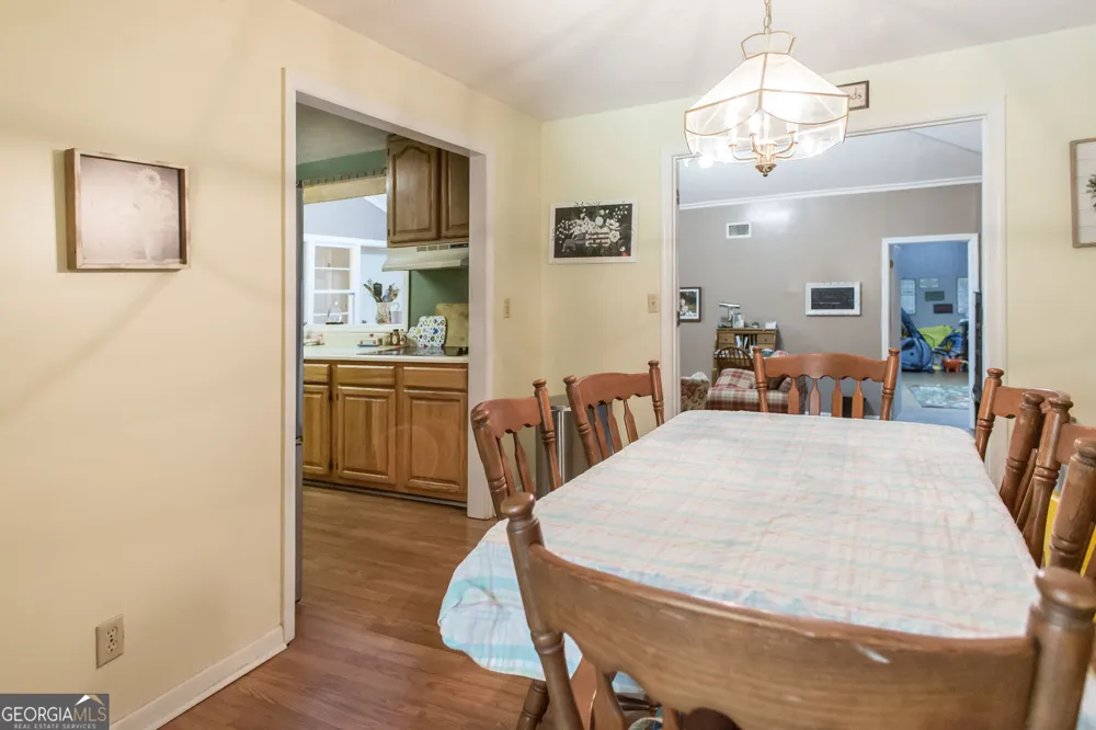 1705 Smith RD Waycross, GA 31503