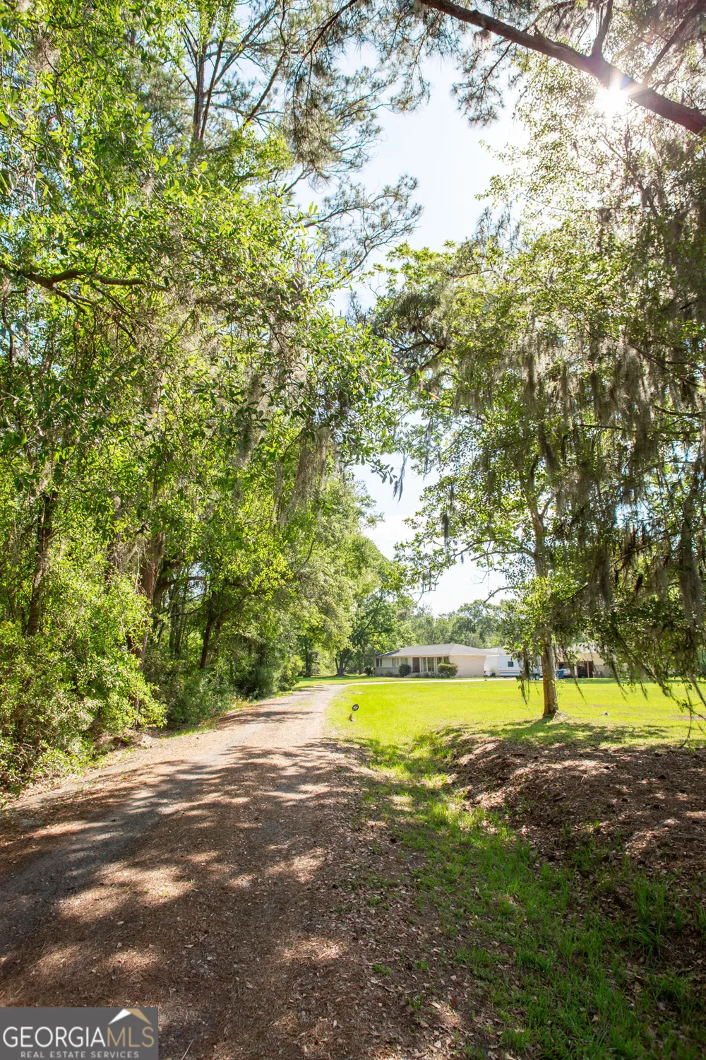 1705 Smith RD Waycross, GA 31503