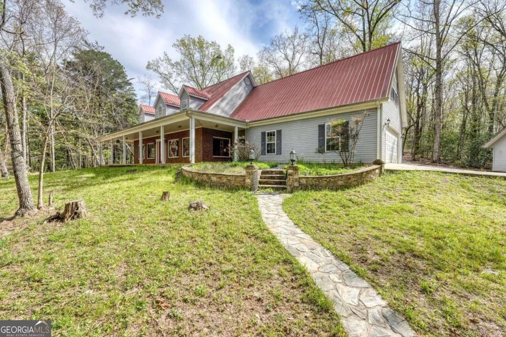 74 Timber LN Blairsville, GA 30512