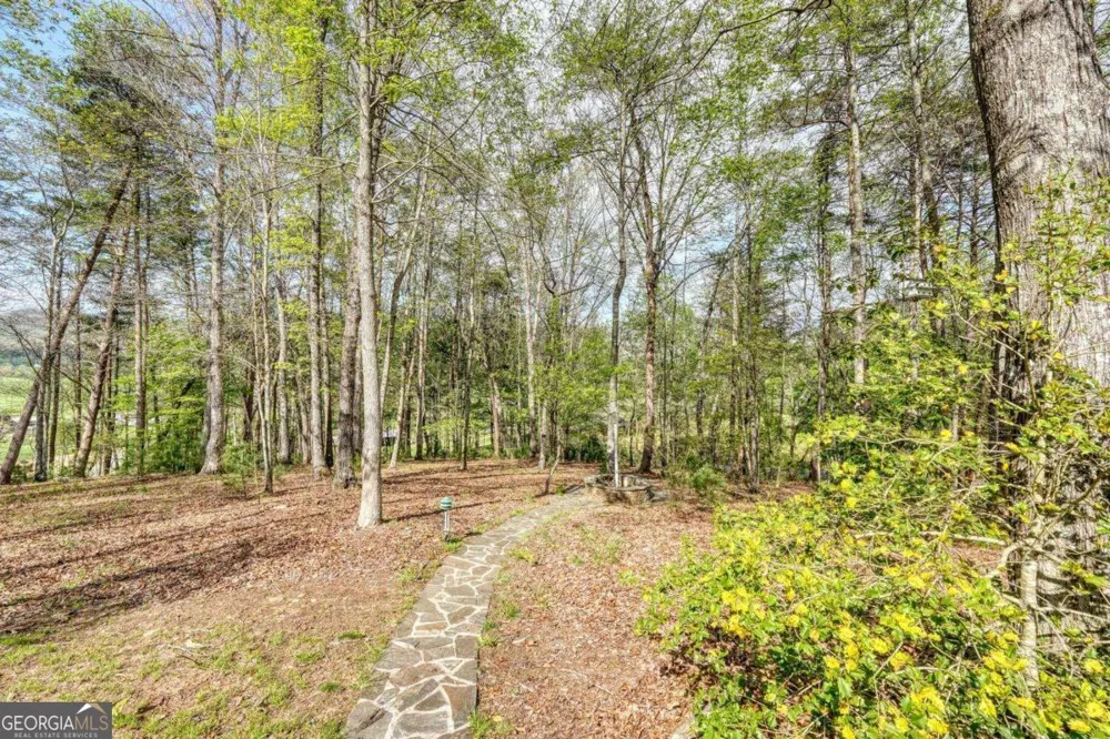 74 Timber LN Blairsville, GA 30512