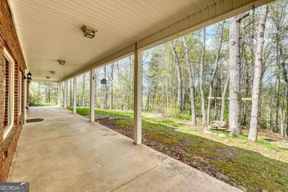 74 Timber LN Blairsville, GA 30512