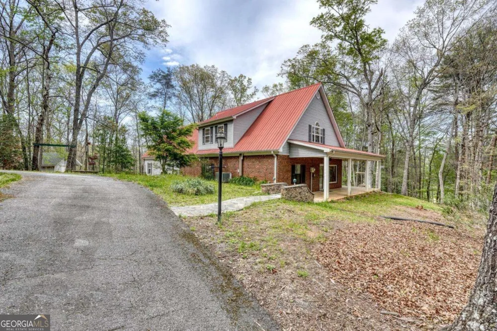74 Timber LN Blairsville, GA 30512