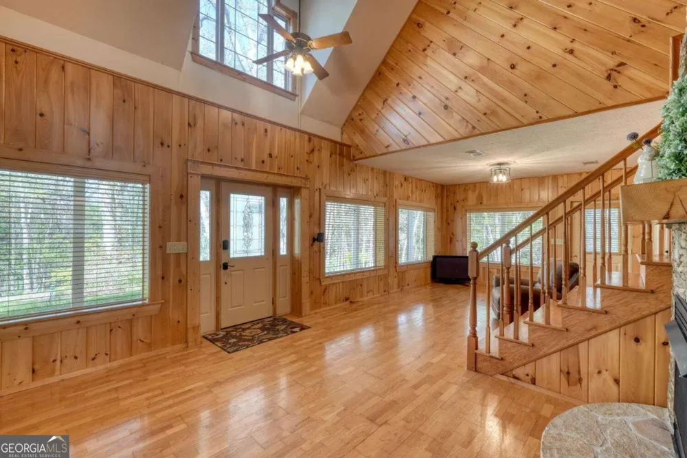 74 Timber LN Blairsville, GA 30512